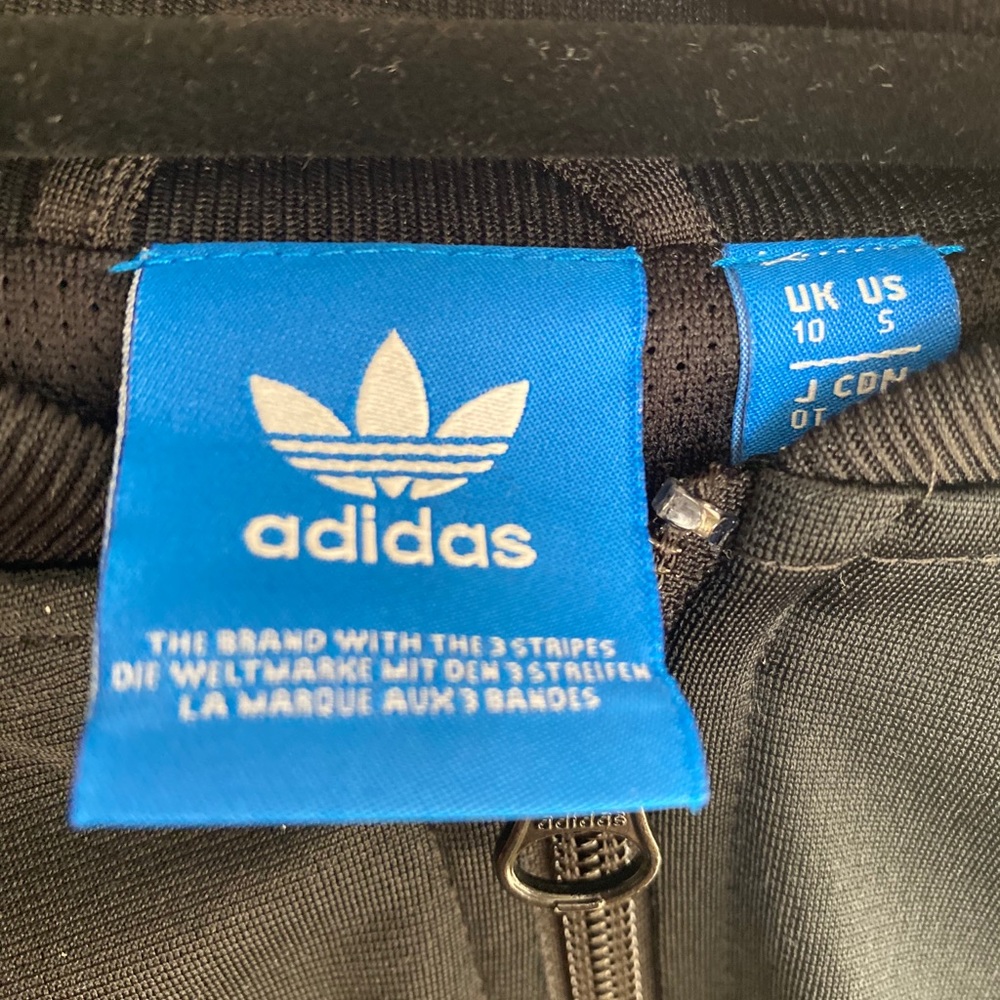 Adidas jacket - Picture 3 of 3